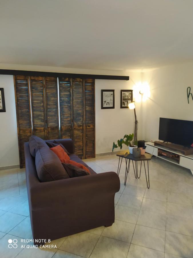 Appartement Giovanna Ceyreste 外观 照片